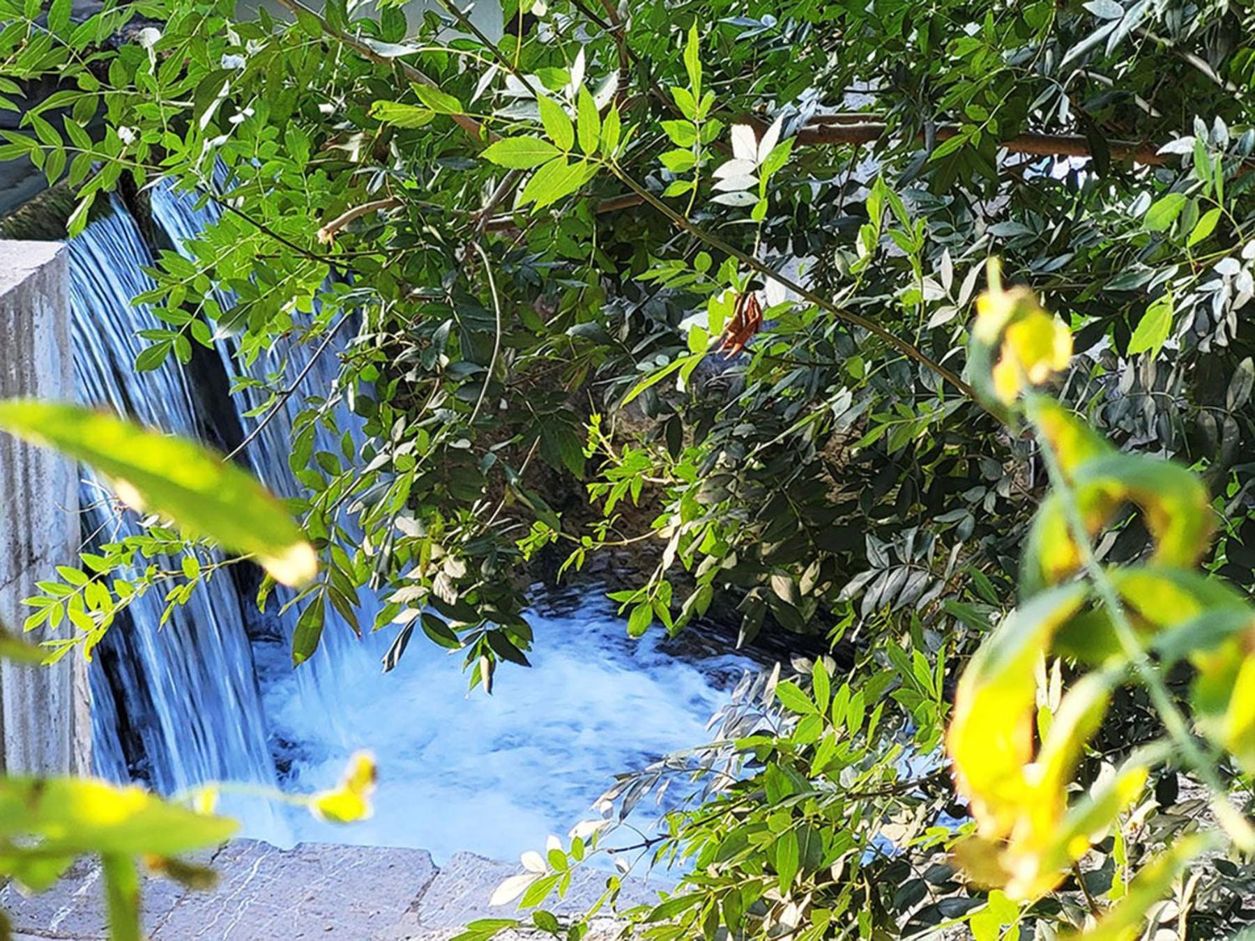 Camping Le Val De Cesse Mirepeisset Exteriör bild